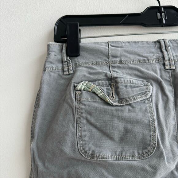 Abercrombie & Fitch Low Rise Grey/Blue Flared Jeans - 2 - Picture 10 of 10